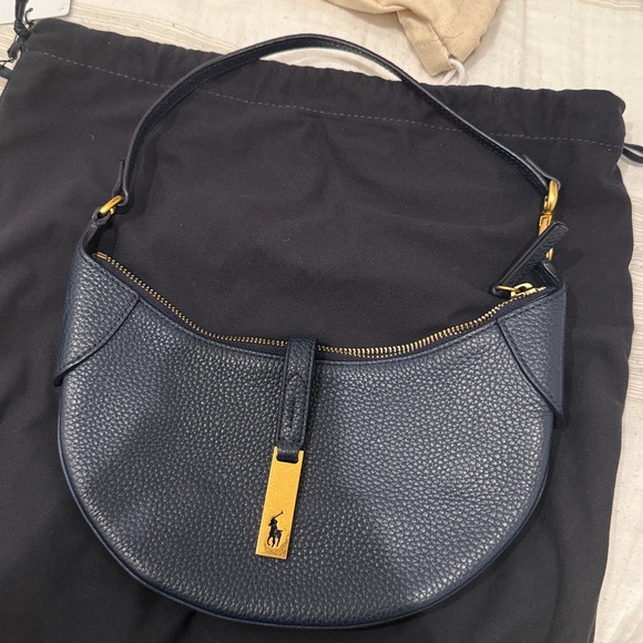 Polo ID Pebbled Mini Shoulder bag - Picture 2 of 5